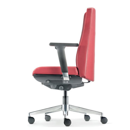 Side view of the Hugo Midback office chair